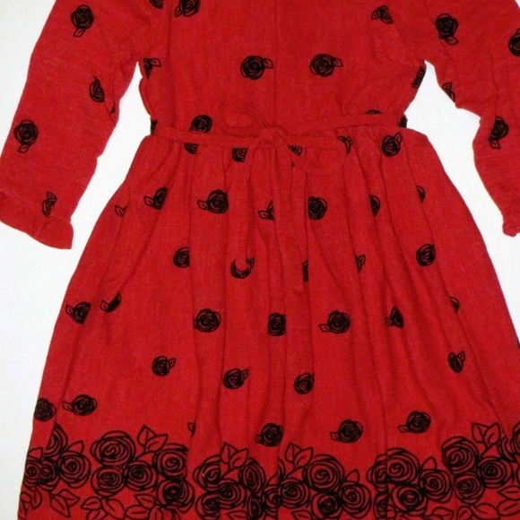 Emily West Girls size 14 Red Holiday Special Occasion Dress NWT - Picture 7 of 7